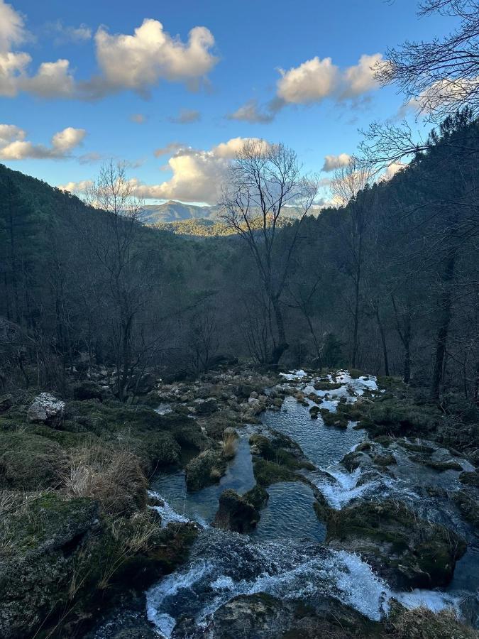 Готель La Rueda Ріопар Екстер'єр фото